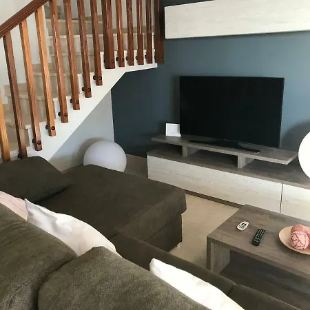 Estaca Luxury Villa *
